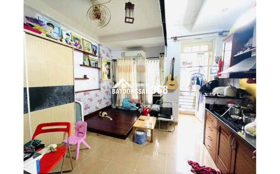 SIÊU VIP Q10 - HẺM XE HƠI TRÁNH NHAU- NGAY NHÀ HÁT HOÀ BÌNH -DÒNG TIỀN 12tr/tháng - chỉ nhỉnh 7 tỷ. 